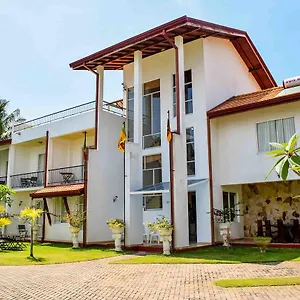 **** Hotel Rainbow Lagoon Sri Lanka