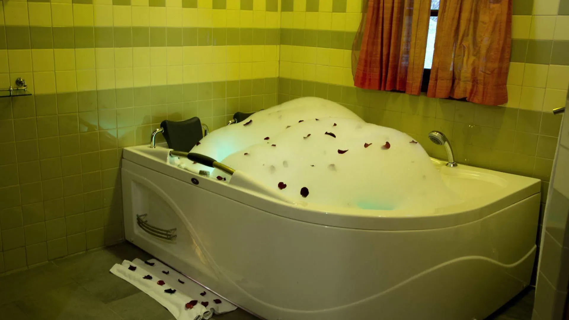 Athulya Villas Kandy 3*,