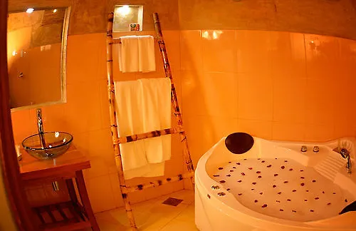 Athulya Villas Kandy Hotel
